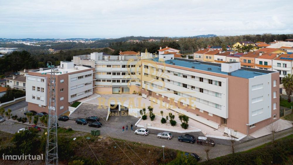 Apartamento T2 Urbanização Vila Areal - como NOVO