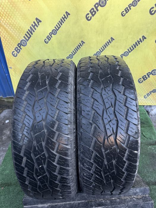 Шини Toyo 235/60R18 Пара Літо Склад б/у