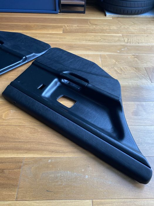 4x Boczki drzwiowe BMW E36 ładne ! Skóra. Szyte. Airbag.