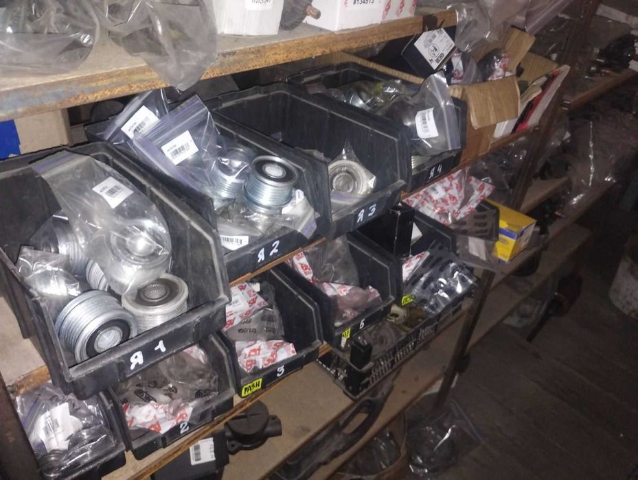 Генератор DACIA Logan Sandero RENAULT Megane Clio NISSAN Kubistar