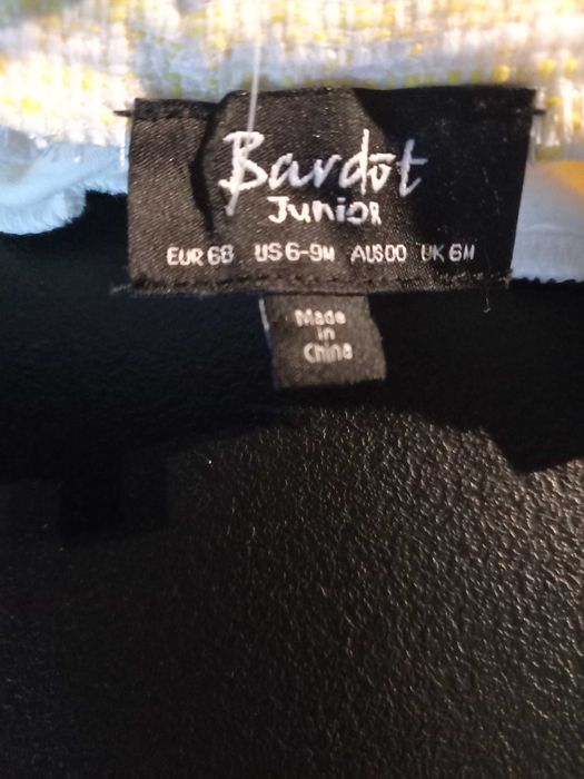 Spodenki niemowlęce roz.68/74 Bardot Junior nowe