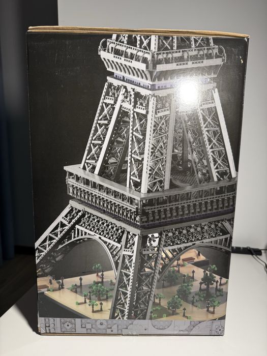 Torre Eiffel Lego