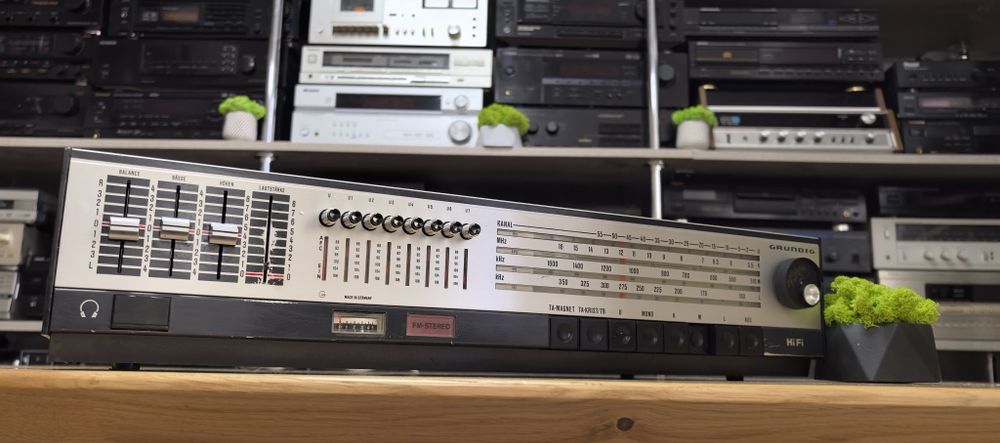 Ресивер Grundig RTV800/4Ω