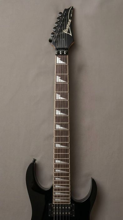 [OPORTUNIDADE] Ibanez RG370DX (2007  Made in Indonesia) – Setup Feito + Encordoamento Novo