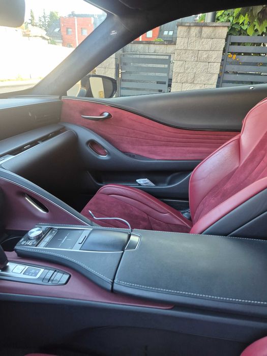 LEXUS LC500 V8 carbon aktywny wydech serwis