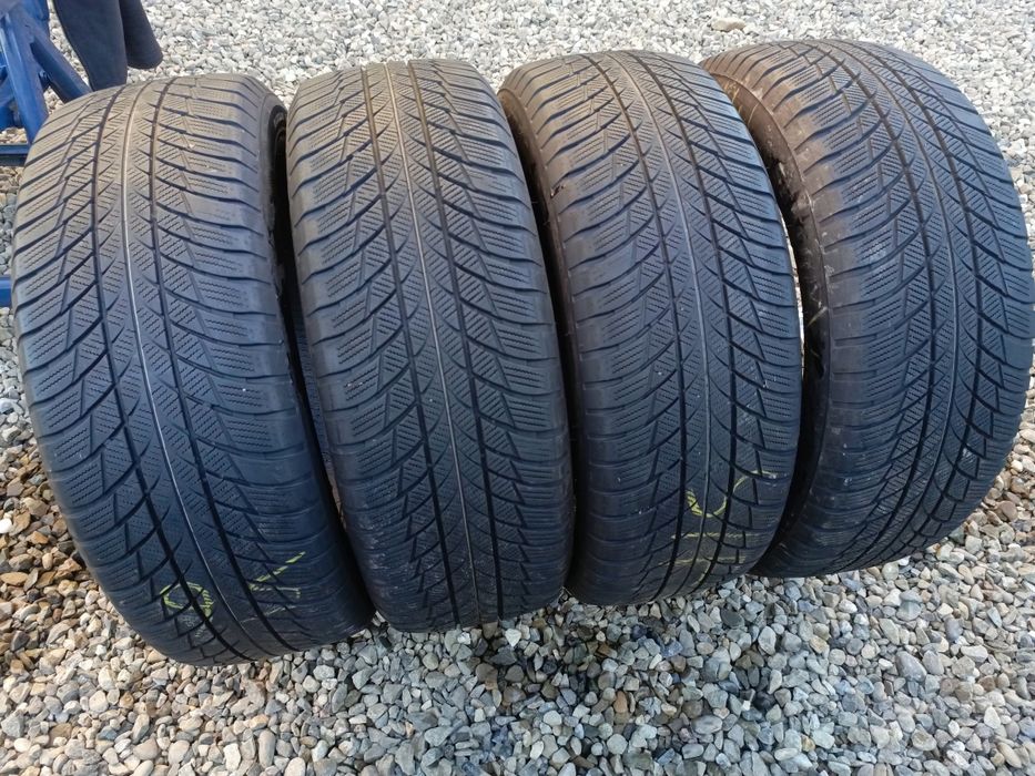 225.60.18. Bridgestone 4 шт