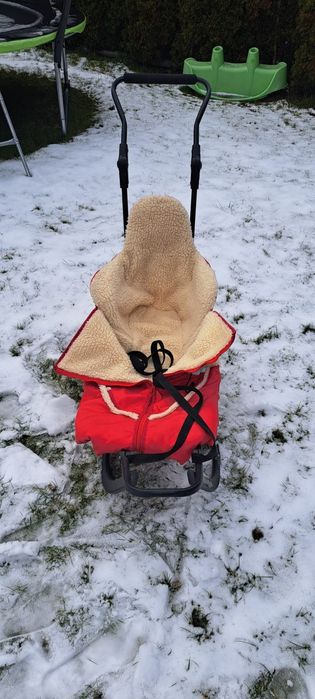 Sanki ze śpiworkiem