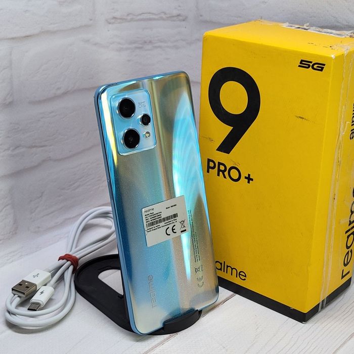 Продам телефон Realme 9 Pro+ 6+4/128 Gb NFC в гарному стані