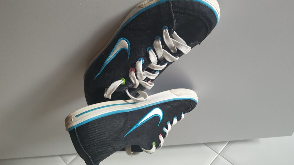 Tenis como novos da marca Nike