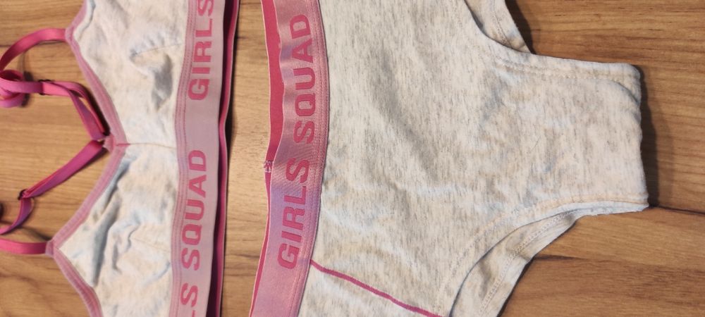 Komplet bielizny roz 146/152