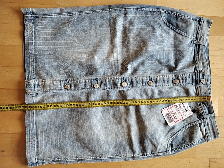 Nowa spódnica jeansowa Desigual - r.34 (L/XL)