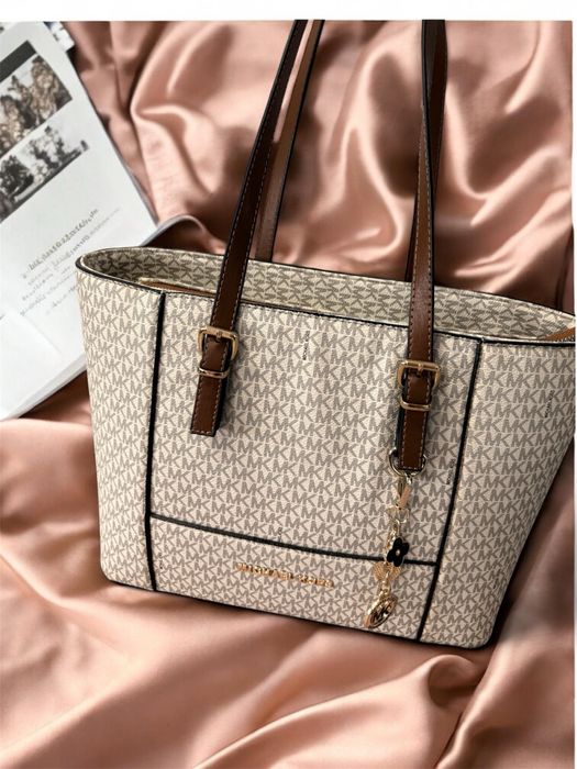 Сумка Michael Kors Jet Set Travel