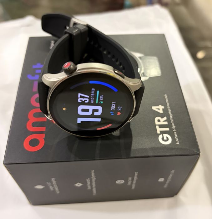 Smartwatch Amazfit GTR4