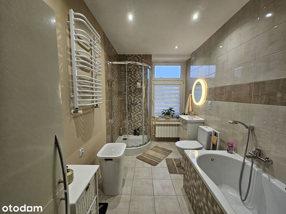 Sprzedam połowę domu Sokola 232m²