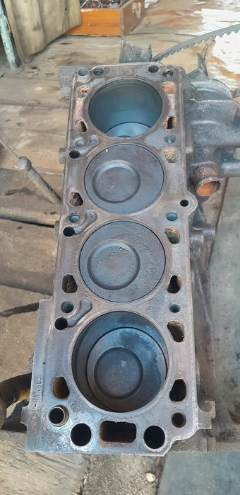 Блок двигателя c1.8nz,1.8 nv Opel Vectra Omega Kadett