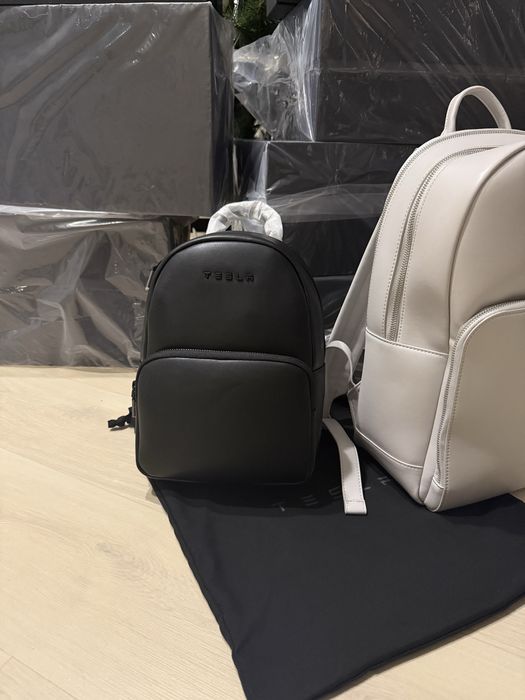 Рюкзак Tesla новий оригінал