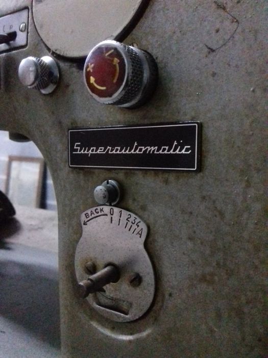 maquina de costura modelo export a funcionar mais 3 pes