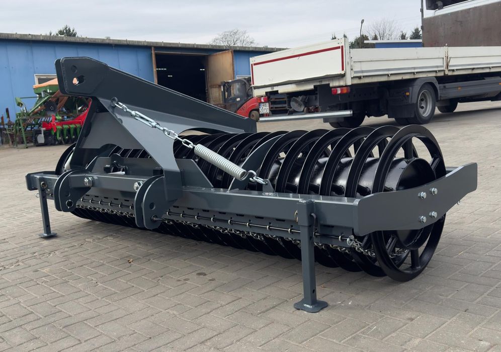 Wałek wał przedni teownikowy 3,0m 300cm 700mm