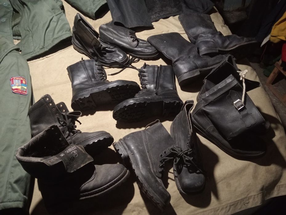 Робоче взуття...