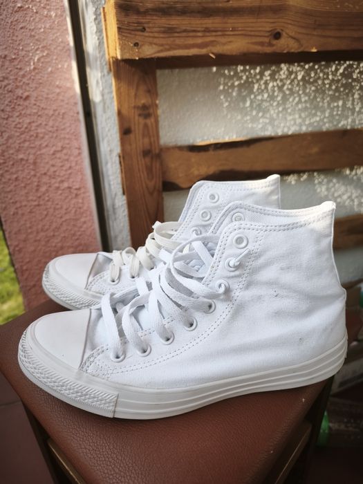 Conversy białe  trampki