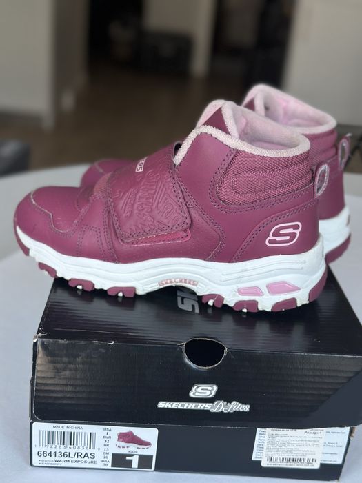 Демісезонні ботинки на дівчинку Skechers 32 р.