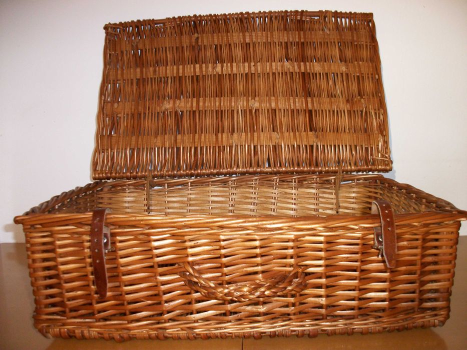 Lancheira piquenique vime carros clássicos