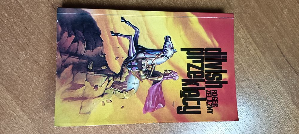 Książka dilvish przeklęty