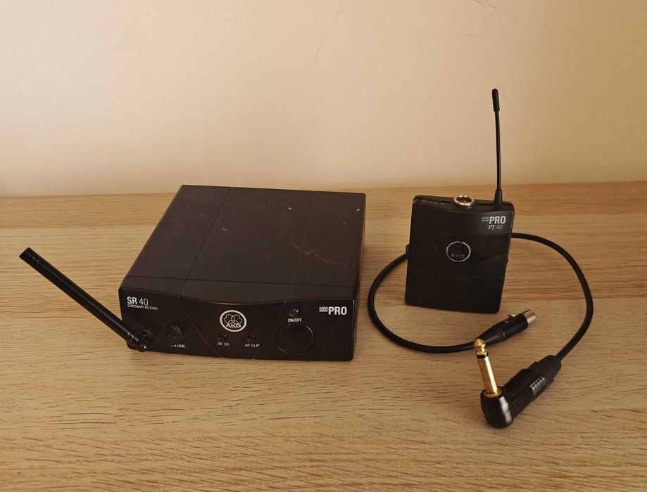 Wireless Guitarra AKG WMS 40 Mini