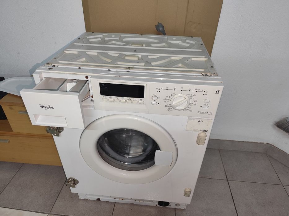 Máquina Lavar roupa Whirlpool AWOD 052