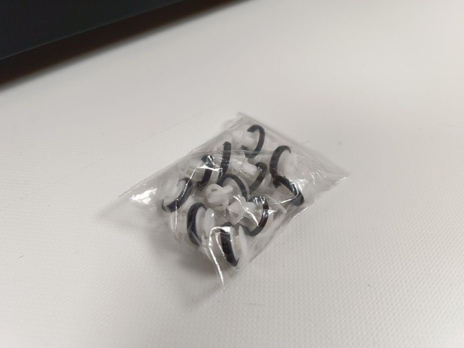 Накладка порога ліва (структурна) Tesla Model 3 1089828-00-D