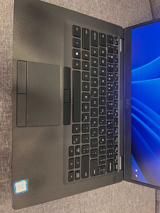DELL Latitude 5400