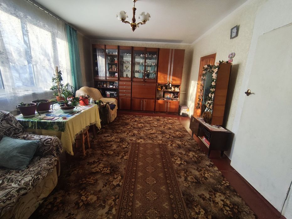 Продам будинок в селі Коржі Київської області