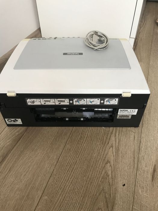 Drukarka “Brother DCP-135C”