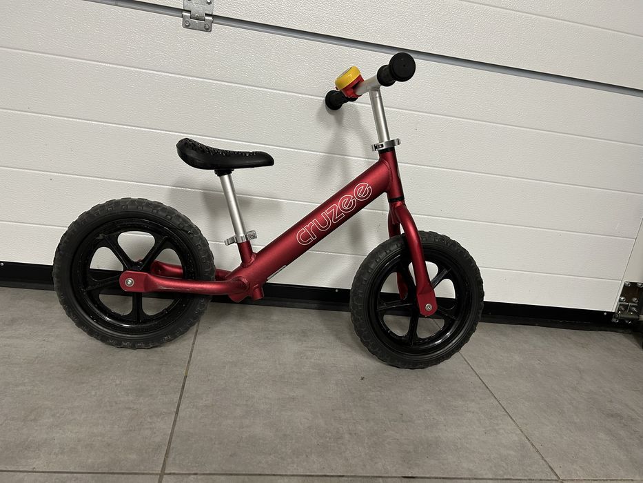Rowerek biegowy CRUZEE 1.9 kg 12”