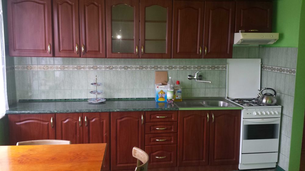 Do wynajęcia 75m2 + parking