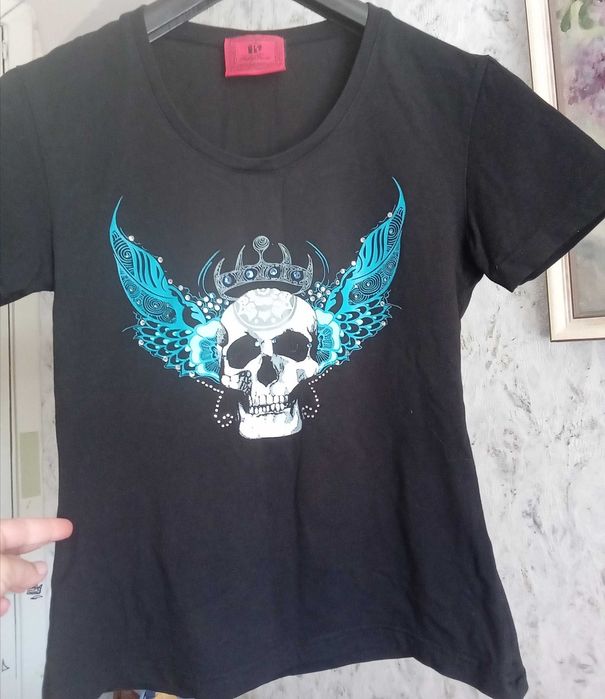 Футболка з черепом  та боді Queen, розмір s