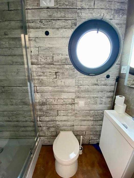 Houseboat  Chrome , możliwość zakupu z miejscem w Marinie