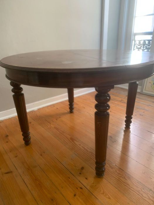 Mesa de casa de jantar e 4 cadeiras