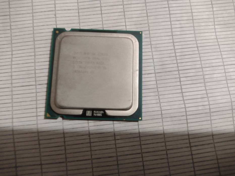 Процесор Intel Core 2 Duo E4500 2.7GHz (2M Cache, 800 MHz FSB)