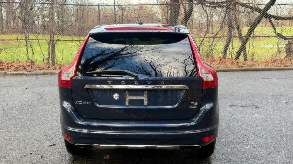 Volvo XC60 T5 Drive-E Premier      2015