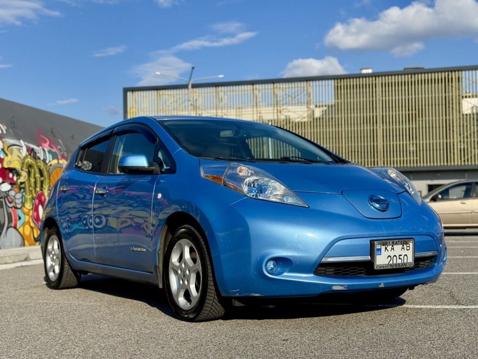 Продам Nissan Leaf 2013 року — від власника!