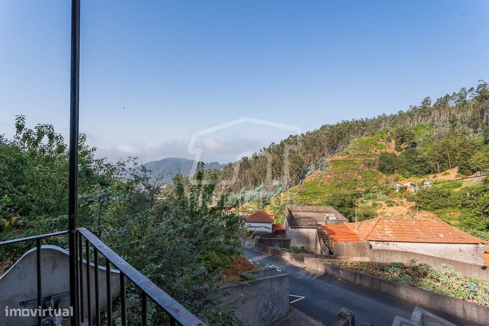 Moradia T3 - Câmara de Lobos