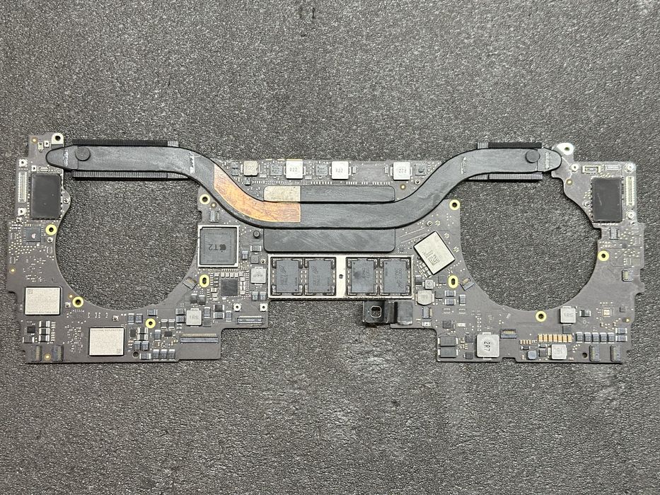 Macbook pro 2020 para peças