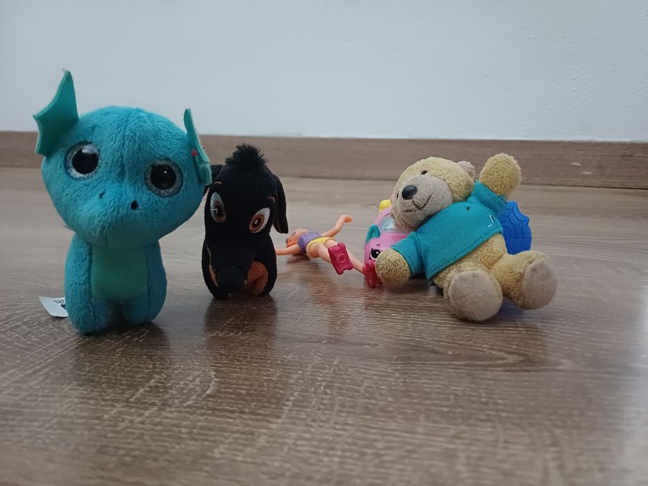 brinquedos vários