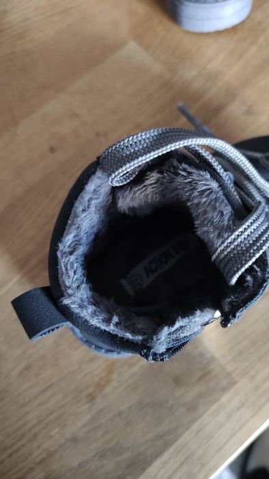 Kozaki CCC, granatowe buty zimowe buciki na suwak ciepłe futerko, 22