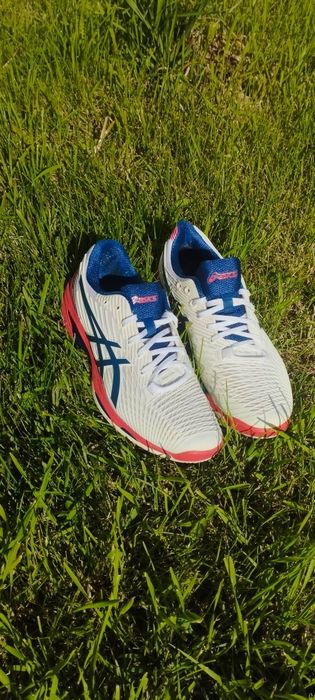 Кросівки ASICS б/у