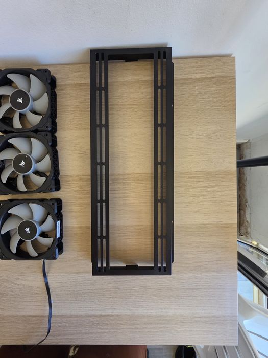 Water Cooler Corsair 360mm — 3 Fans