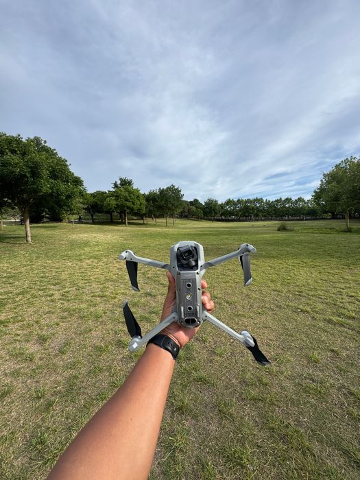 DJI Mavic Air 2 Fly More Combo — Como Novo