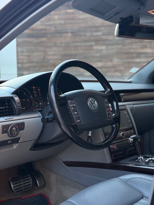 Volkswagen Phaeton