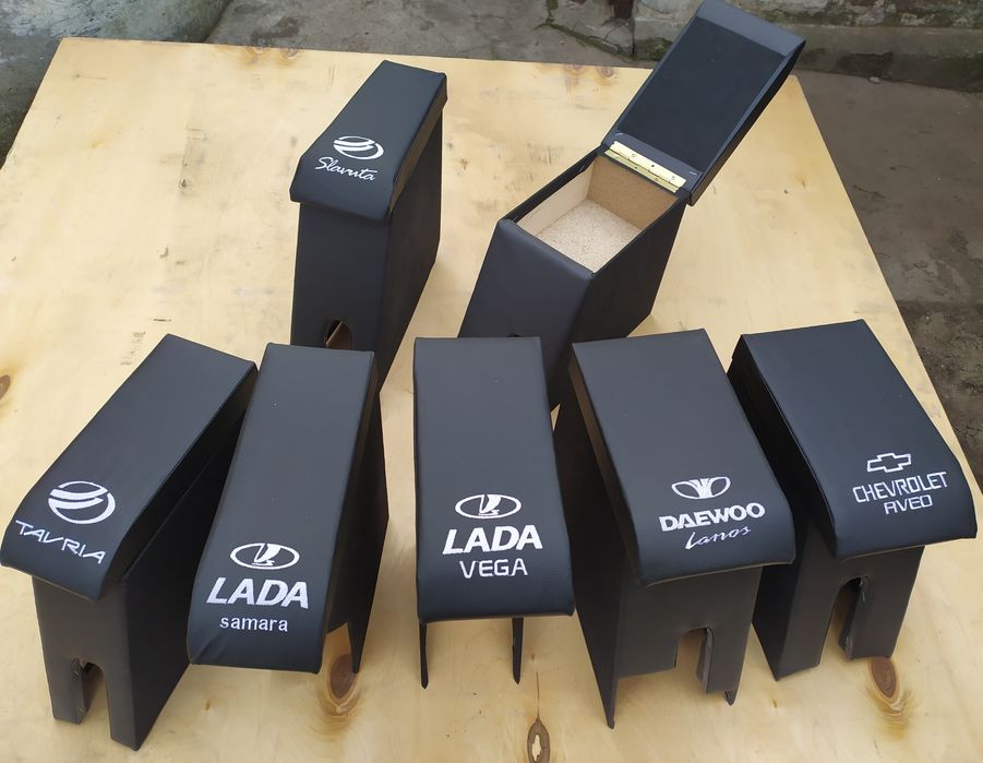 ПОДЛОКОТНИК ВАЗ 2101 2106 07 08 2110-15 Ланос Славута Таврия Авео Нива